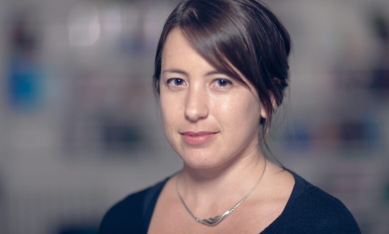 Stanford scholar analyzes responses to algorithms in journalism, criminal justice Stanford scholar analyzes responses to algorithms in journalism, criminal justice