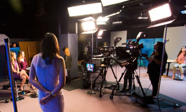 0,000 NBCUniversal Grant for Cal State Fullerton Advances Training for Diverse Journalists 0,000 NBCUniversal Grant for Cal State Fullerton Advances Training for Diverse Journalists