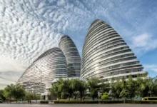 Facade as Storyteller: Cultural Narratives in Iconic Designs