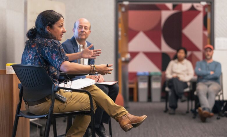 Navigating the fog of war: Stanford’s discussion on media coverage of the Israel-Hamas war Navigating the fog of war: Stanford’s discussion on media coverage of the Israel-Hamas war