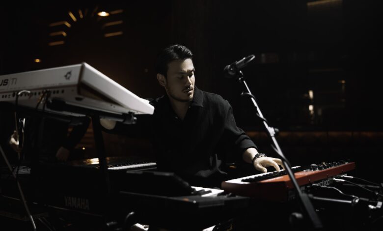 Azad Sesh: Merging Music, Technology, and Storytelling to Redefine Global Artistry